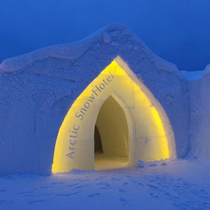 Small Group-Visit Arctic Snow Castle+Grilled Salmon in Kota