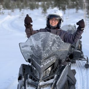 Snowmobile Experience (0.5h driving)